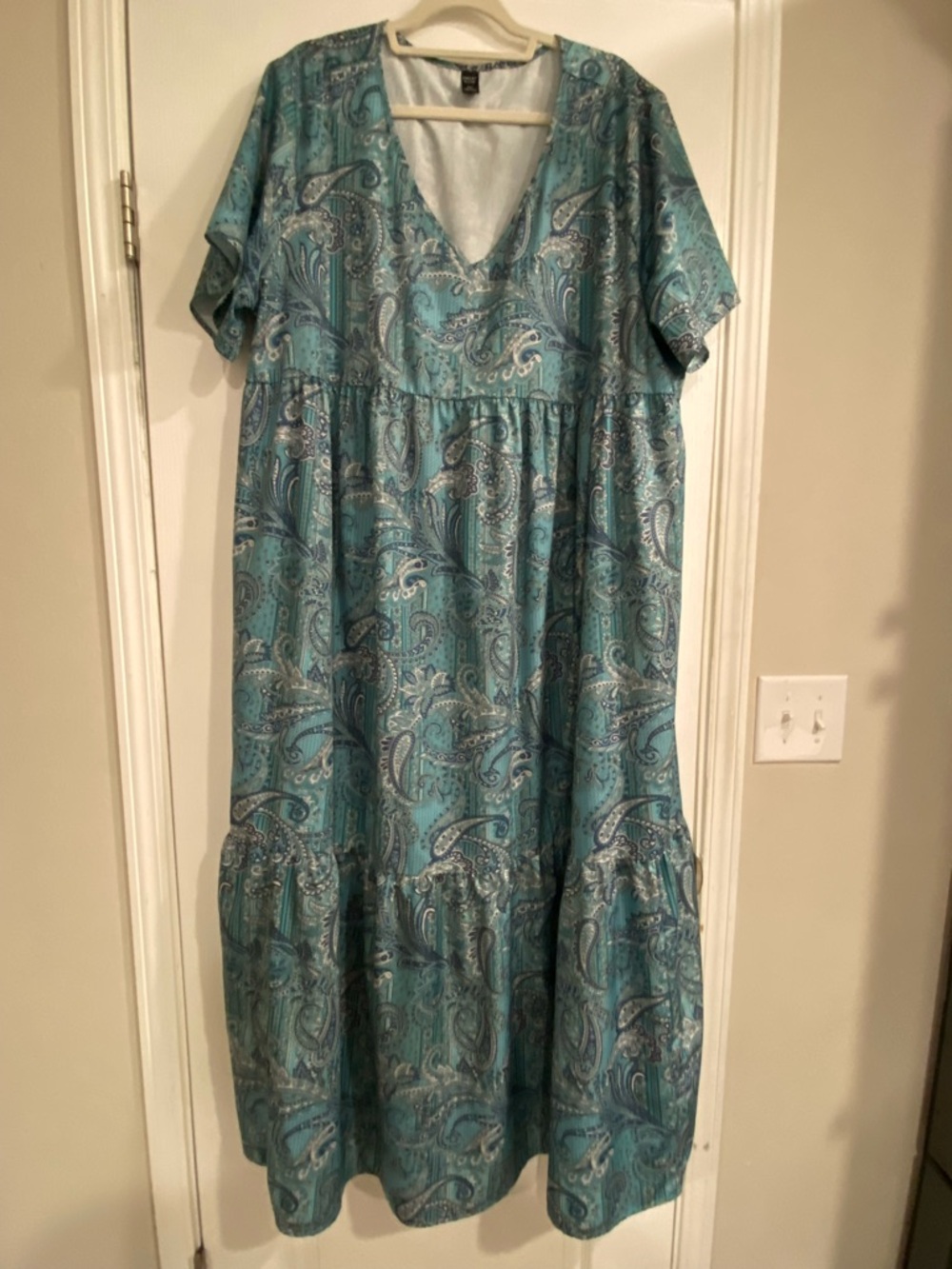 SHEIN Teal Paisley Maxi Dress